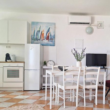 Apartmani Stine Donji Okrug  エクステリア 写真