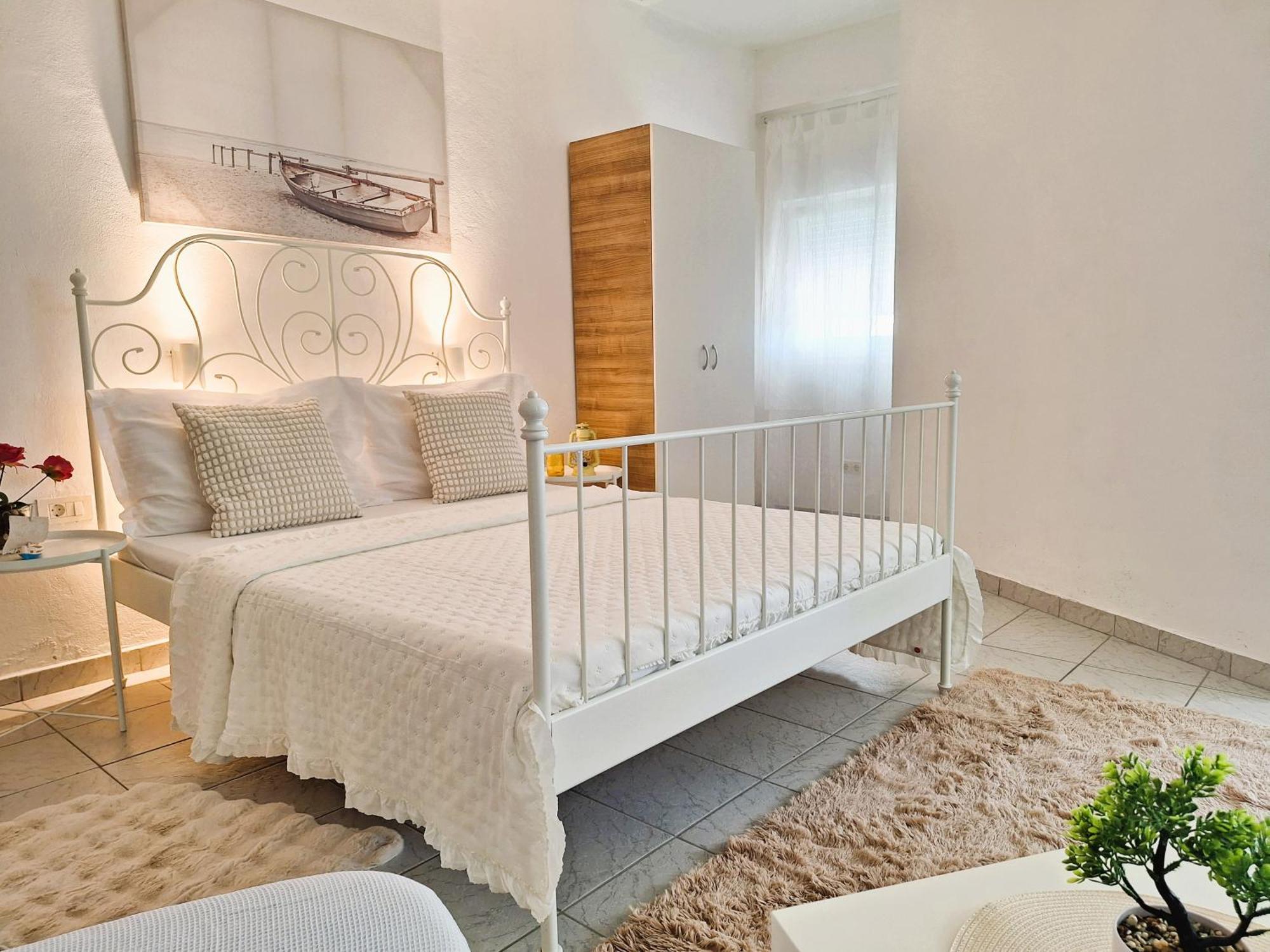 Apartmani Stine Donji Okrug  エクステリア 写真